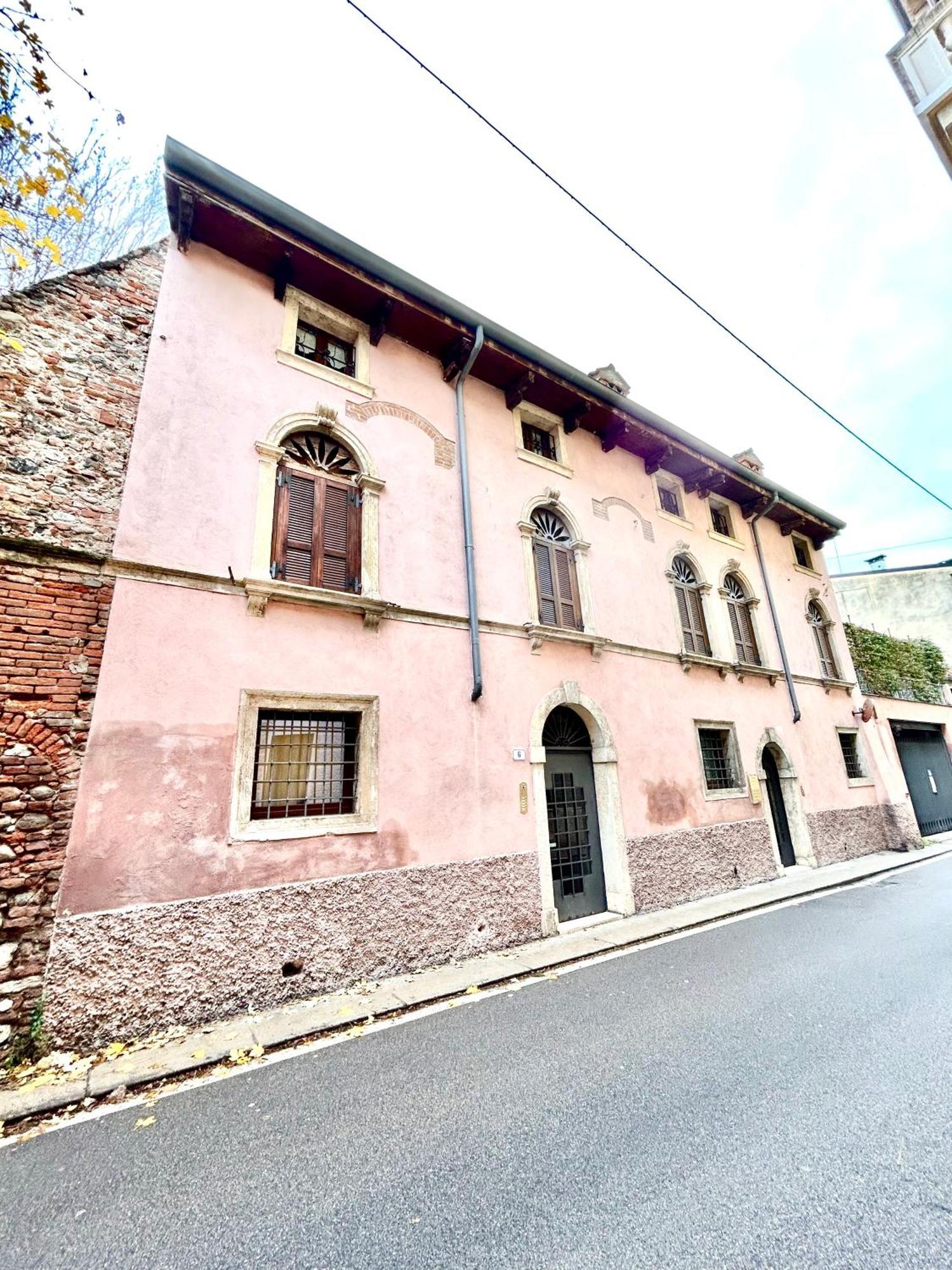 Rosso Verona Suite-Free Parking Zewnętrze zdjęcie